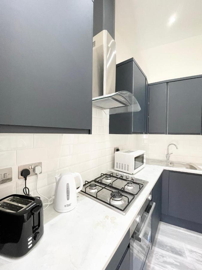 Lovely 4 Bed Apartment Perfect For Families! London Exterior photo